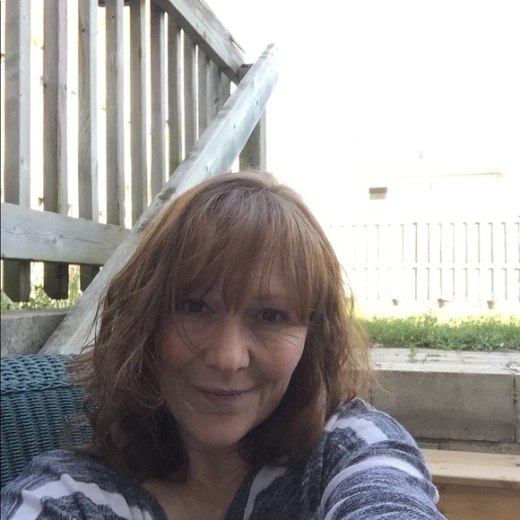 Meet your Posher, Susan - Picture 1 of 1